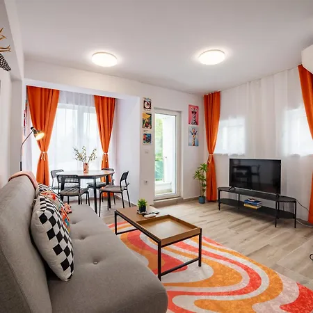 Summer Theatre Appartement *