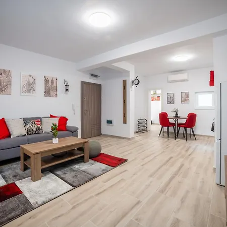 Summer Theatre Appartement *