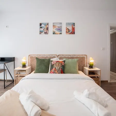 Appartement Summer Theatre *