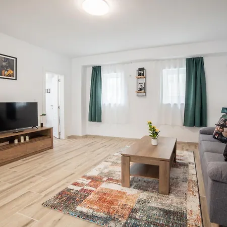 Summer Theatre Appartement